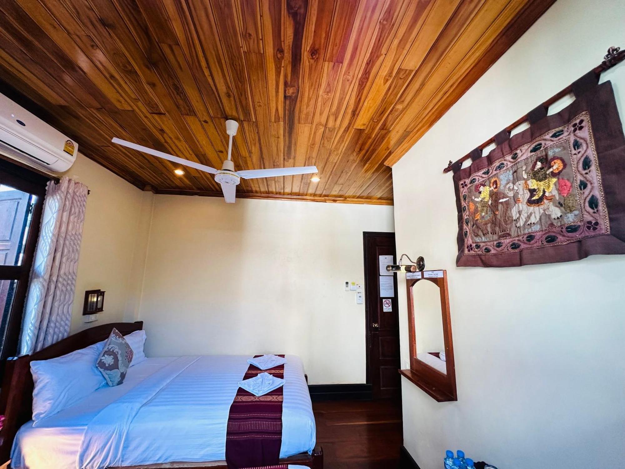 Anisa Mekong Riverside Villa Luang Prabang Exterior foto