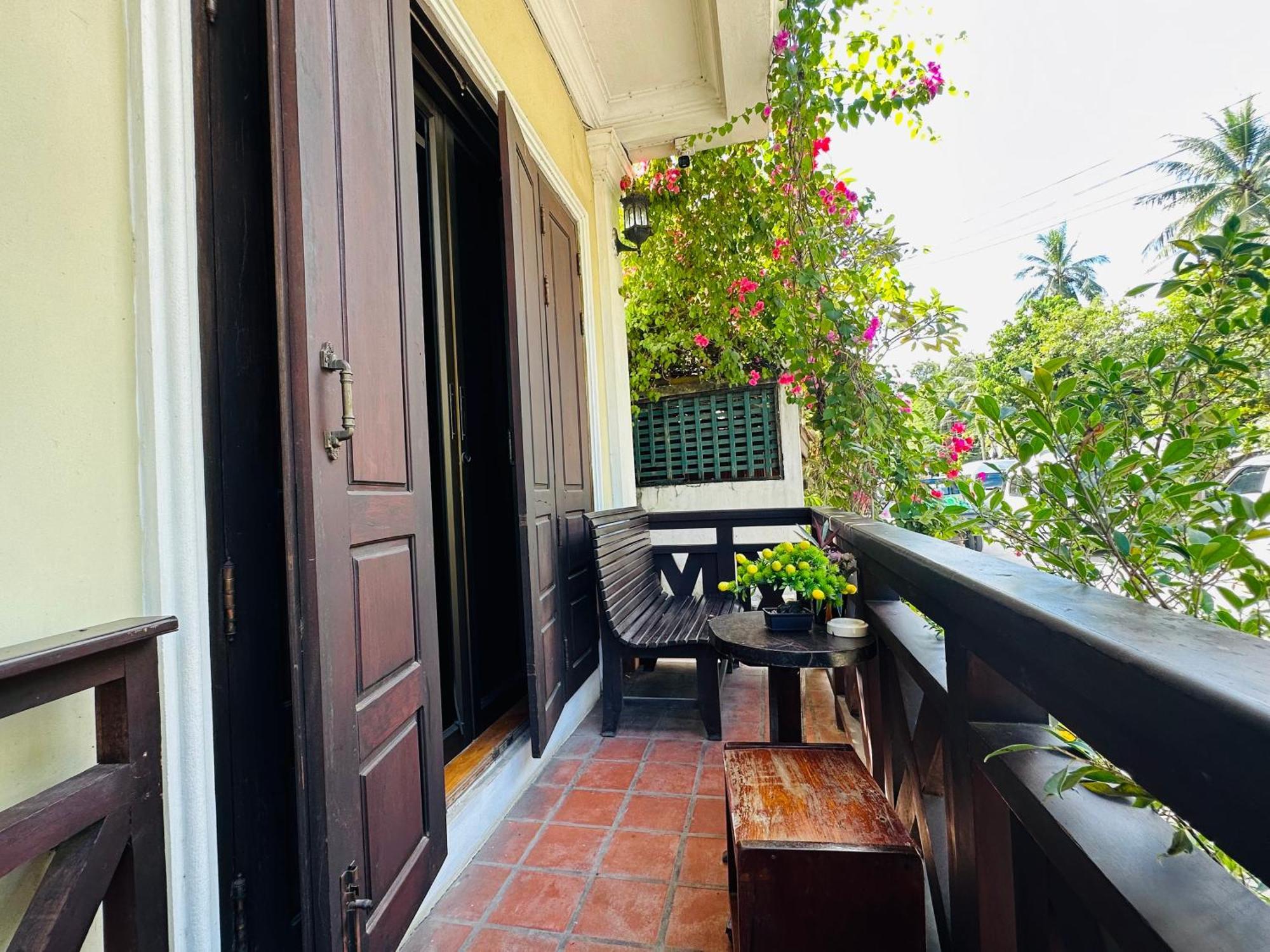 Anisa Mekong Riverside Villa Luang Prabang Exterior foto